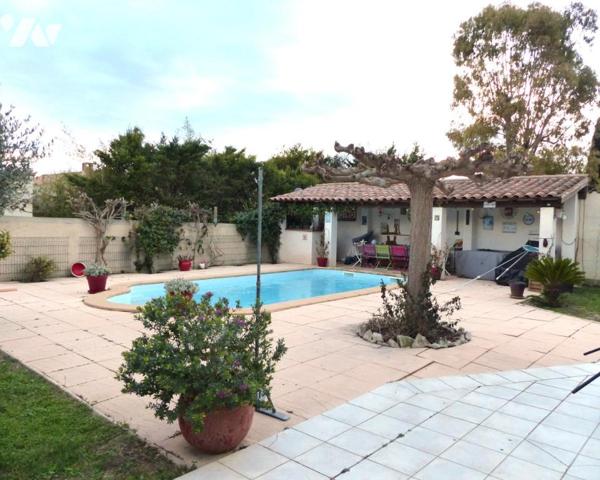 A VENDRE VILLA T5 AVEC PISCINE SUR GALLARGUES LE MONTUEUX