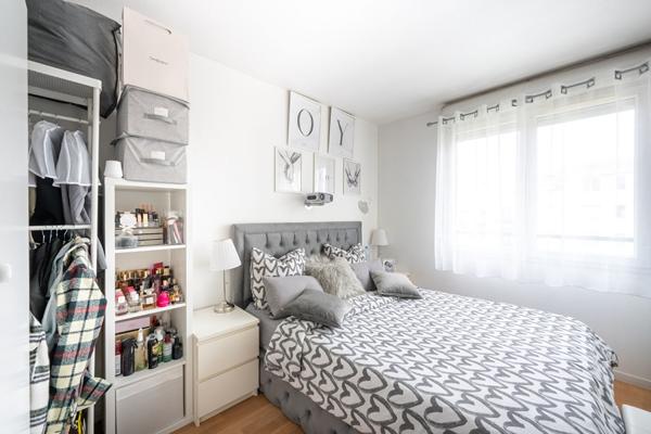 MAGNIFIQUE APPARTEMENT F2 PROCHE CENTRE-VILLE !