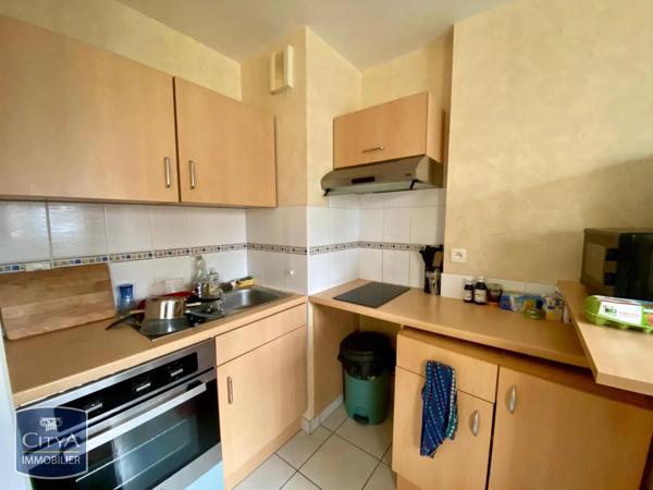 Appartement à louer 2 pièces 36.6m² Tours (37100)