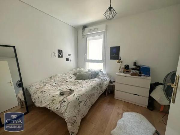 Appartement à louer 2 pièces 36.6m² Tours (37100)