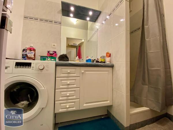 Appartement à louer 2 pièces 36.6m² Tours (37100)