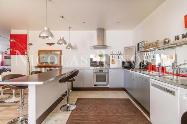 Local d'activités proche centre-ville 176m2