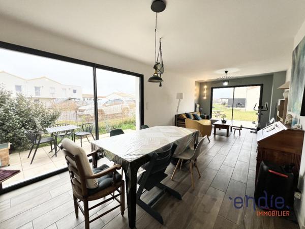 EXCLUSIVITÉ - MAISON RÉCENTE  (2021) - DPE A - 120 M2 - 4 CHAMBRES - 2 SALLES D’EAU - 2 WC - TERRAIN 435 M2