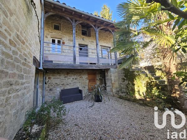 Maison de village 6 pièces de 145 m² à Latronquière (46210)