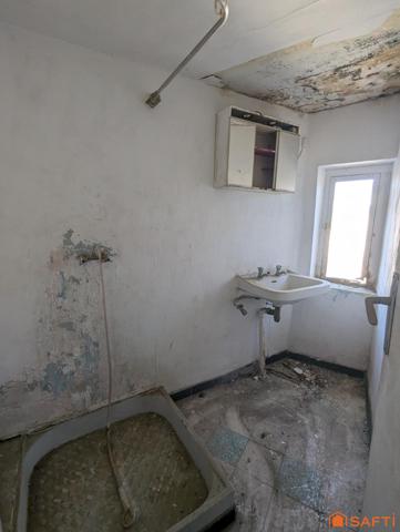 Maison de village à fort potentiel à Marguerittes.