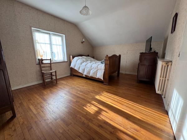 Maison 144 m² – 3 niveaux – Grand potentiel – Quimper (10 min centre) – Terrain 619 m²