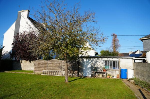 Maison 144 m² – 3 niveaux – Grand potentiel – Quimper (10 min centre) – Terrain 619 m²