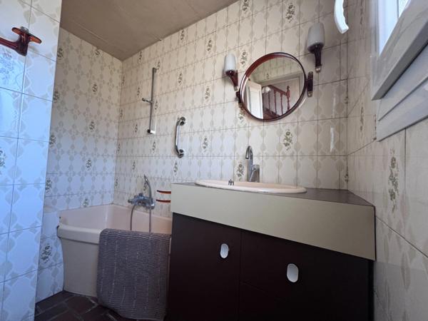 Maison 144 m² – 3 niveaux – Grand potentiel – Quimper (10 min centre) – Terrain 619 m²