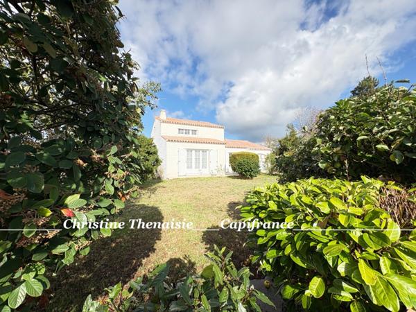 Maison à vendre 4 chambres dont 2 de plain-pied + 2 salles d'eau + 2 wc + Garage - Terrain piscinable SAINT HILAIRE DE RIEZ (85)