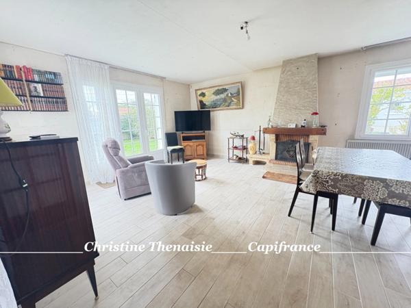 Maison à vendre 4 chambres dont 2 de plain-pied + 2 salles d'eau + 2 wc + Garage - Terrain piscinable SAINT HILAIRE DE RIEZ (85)