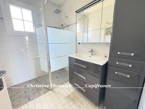 Maison à vendre 4 chambres dont 2 de plain-pied + 2 salles d'eau + 2 wc + Garage - Terrain piscinable SAINT HILAIRE DE RIEZ (85)