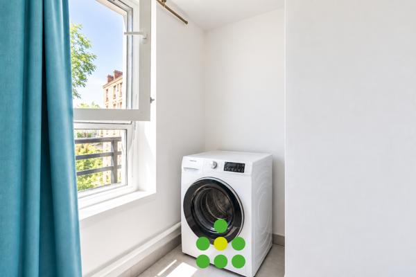 Appartement
         2 pièces
        - 36 m² 130 000 €*