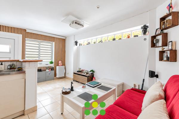 Appartement
         2 pièces
        - 36 m² 130 000 €*
