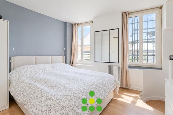 Appartement
         2 pièces
        - 36 m² 130 000 €*