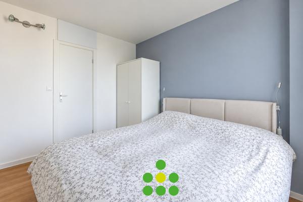 Appartement
         2 pièces
        - 36 m² 130 000 €*