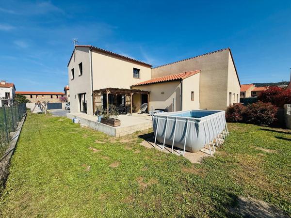 VILLA T5 NORMES RT2012 AVEC GARAGE