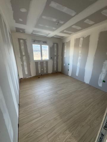 MAISON NEUVE EN COURS DE CONSTRUCTION