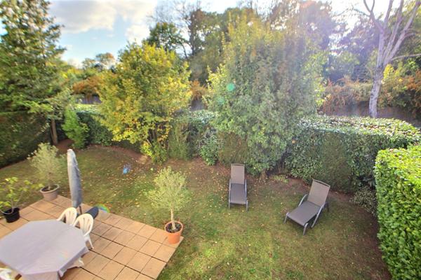 Villa Verneuil Sur Seine 7 pièce(s) 180 m2 €678 000 ** - Référence 1040