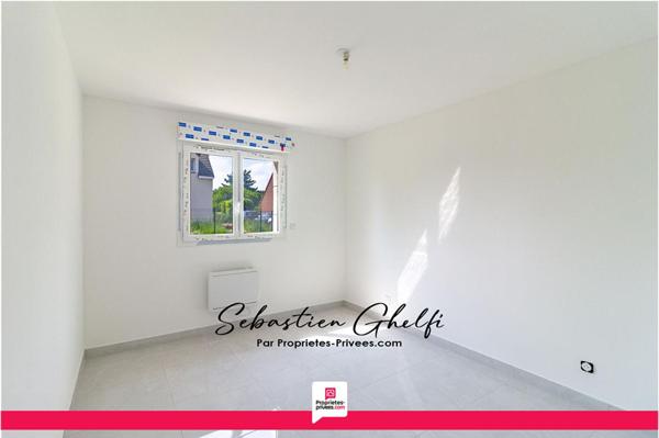maison de plain-pied avec 3 chambres-cellier-garage-jardin