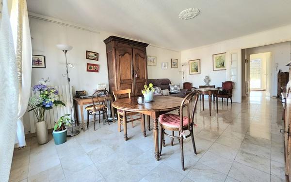 Appartement à vendre    4 pièces • 86,40 m2 Biarritz