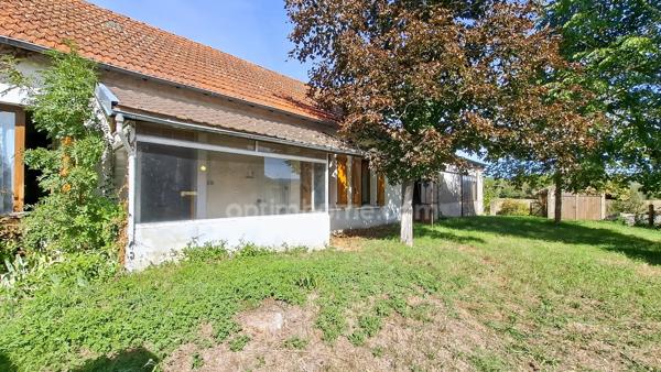 Maison à rénover 3 pièces sur terrain de 2600 m² avec atelier à Hauterive (03)