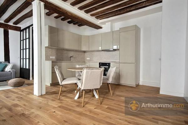 Vente                                                      Appartement
                        
                     2 pièces                      46 m2                     à Paris 5