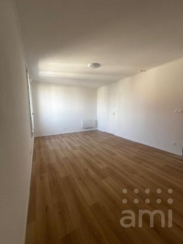 Studio GONESSE 30m² avec parking