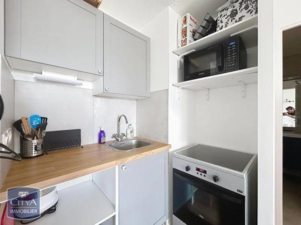Appartement à louer 1 pièce 30.7m² Lyon (69008)