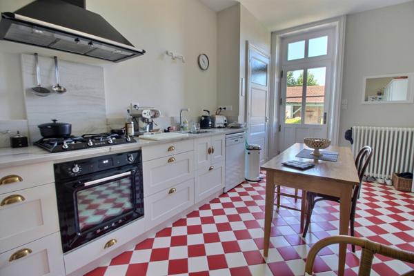 Maison Bourgeoise au coeur de St Jean d'Angely