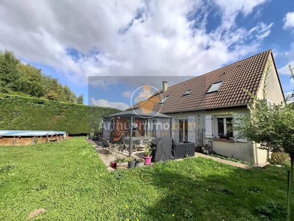 Vente                                                      Maison
                        
                     6 pièces                      130 m2                     à Rozay-en-Brie