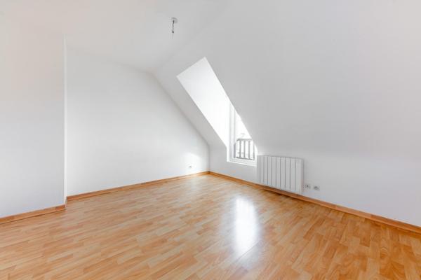 Maison à SAINT-JOUAN-DES-GUERETS, 35430 - 5 pièces 119m²