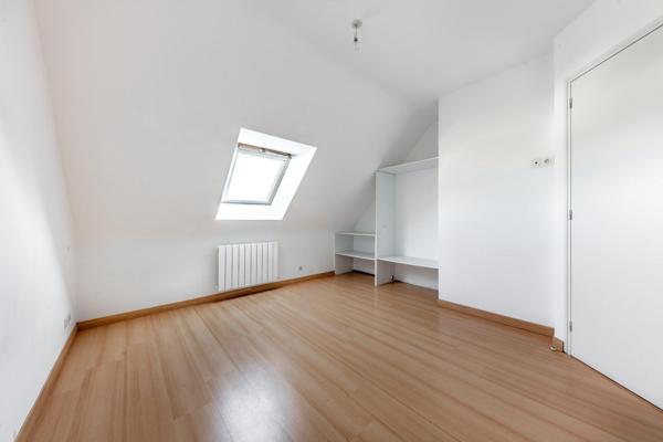 Maison à SAINT-JOUAN-DES-GUERETS, 35430 - 5 pièces 119m²