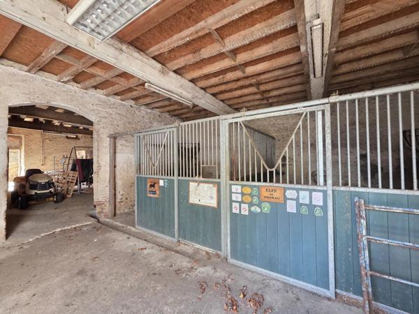 Vente Maison 16 pièces 564 m2 à Tarbes