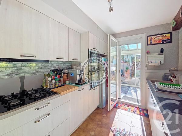 Maison à vendre  4 pièces - 77,97 m2 ST LAURENT DE LA SALANQUE - 66