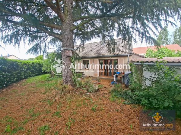 Vente                                                      Maison
                        
                     6 pièces                      108 m2                     à Savigny-le-Temple