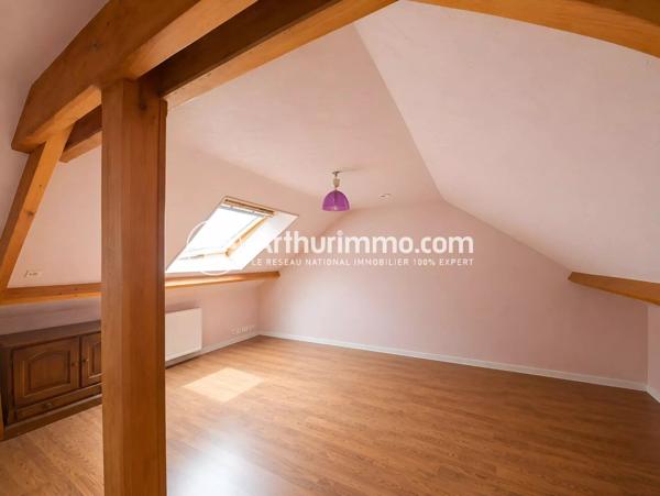 Vente                                                      Maison
                        
                     6 pièces                      108 m2                     à Savigny-le-Temple