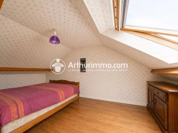 Vente                                                      Maison
                        
                     6 pièces                      108 m2                     à Savigny-le-Temple