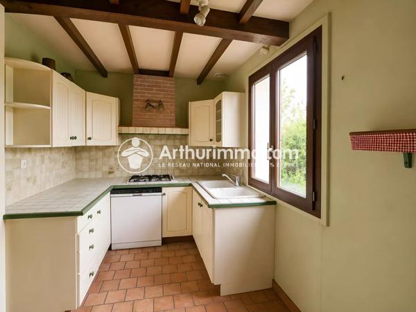 Vente                                                      Maison
                        
                     6 pièces                      108 m2                     à Savigny-le-Temple