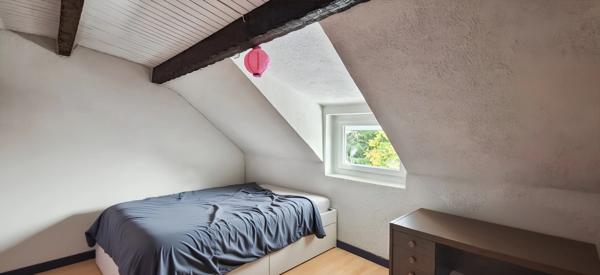 90100 FLORIMONT - MAISON 8 PIECES - 5 CHAMBRES - PISCINE - 2 GARAGES - DPE B en 2026