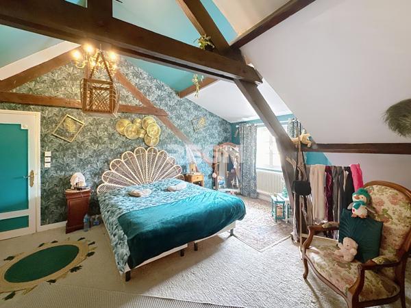 Soisy-sur-École (91840) Maison avec sous-sol, belle piscine sur un superbe terrain de 2500m2 environ