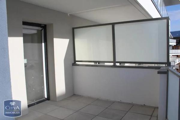 Appartement à louer 2 pièces 45.28m²