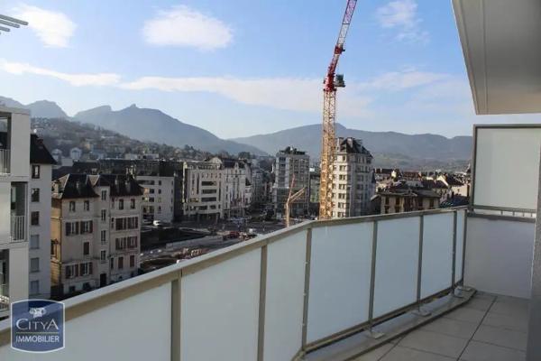 Appartement à louer 2 pièces 45.28m²