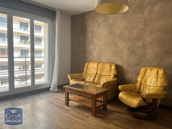 Appartement à louer 2 pièces 58.5m²