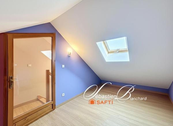 À vendre – Maison de ville rénovée à Lancrans (01200)