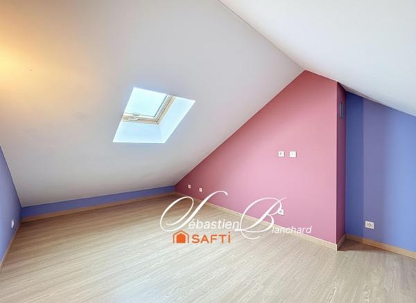 À vendre – Maison de ville rénovée à Lancrans (01200)