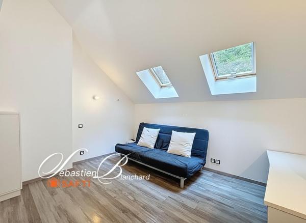 À vendre – Maison de ville rénovée à Lancrans (01200)