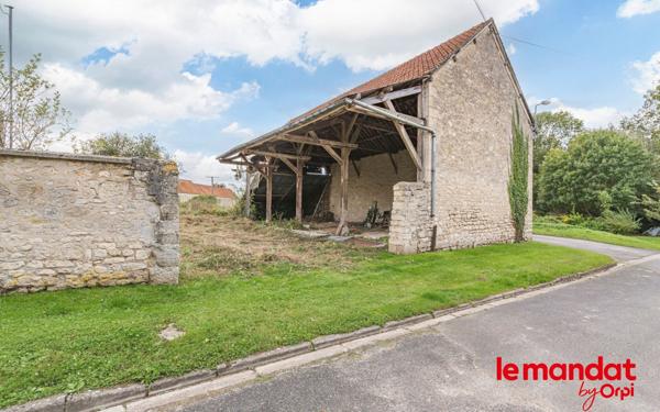 Maison à vendre    2 pièces •  Chamouille