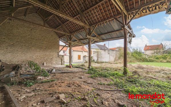 Maison à vendre    2 pièces •  Chamouille