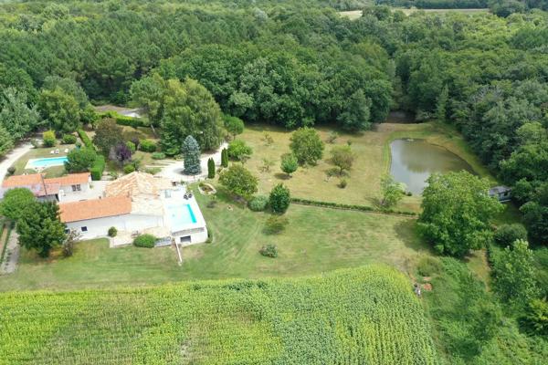 Magnifique propriété dans un cadre idyllique avec gîte générateur de revenus