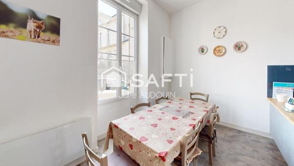 Charmante maison de ville - Matha Centre